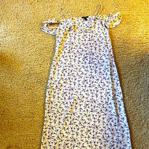 Forever 21 long sleeveless dress